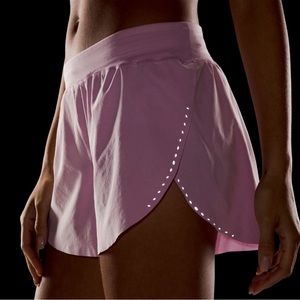 Lululemon Find Your Pace Fast and Free Pink Meadowsweet Pink Shorts Size 10